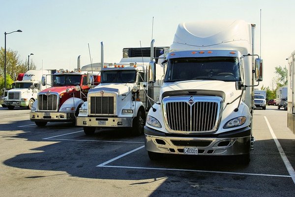 Les courses de camion raid les plus impressionnantes au monde